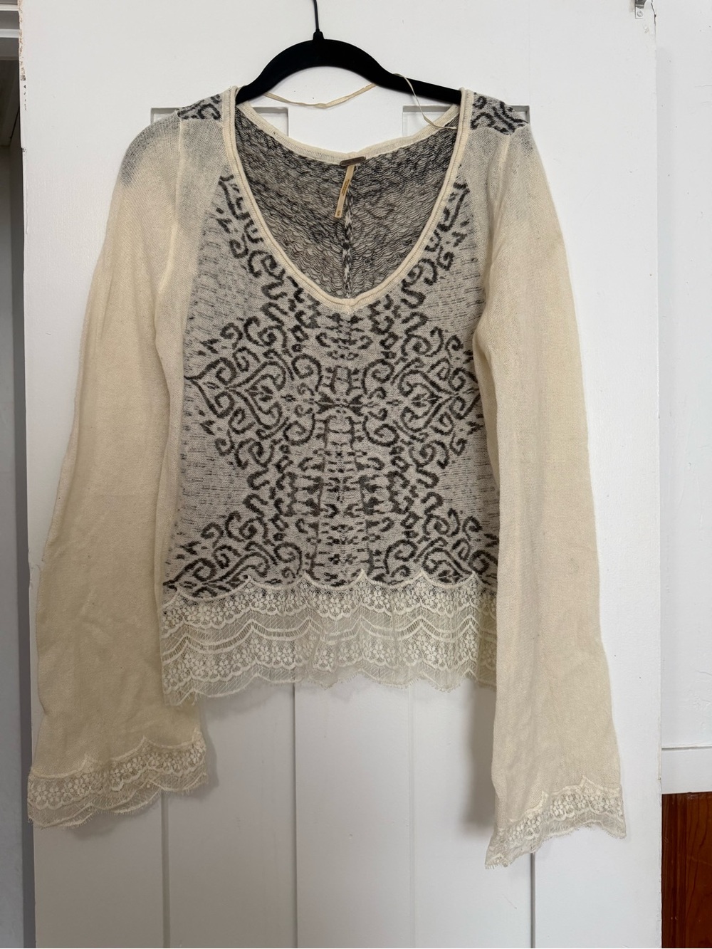 Free People Women's Cream Lace-Trim Knit Top with Gray Pattern